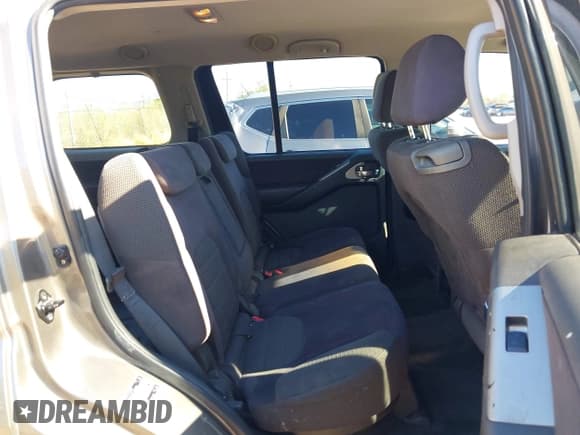 ✅ 2005 Nissan Pathfinder SE • VIN: 5N1AR18W75C749095 • Лот: 43769817. Опубликован ранее на IAAI с пробегом 198 302 миль. Бесплатный доступ к архиву аукционных продаж из США и подробный отчёт об истории автомобиля на DreamBid. Изображение 8.