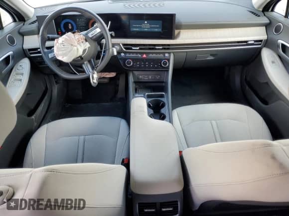 2024 Hyundai Sonata SEL z VIN KMHL34JJXRA094023, wystawiony jako Copart lot #66072825 z przebiegiem 5 624 mil mil oraz Szkoda całkowita • Salvage title. Historia ofert i sprzedaży dostępna na DreamBid. Obrazek 8.