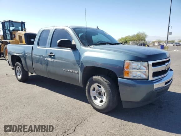 ✅ 2009 Chevrolet Silverado 1500 Work Truck • VIN: 1GCEC19C59Z155491 • Lot: 81973825. Wystawiony na Copart z przebiegiem 176 198 mil. Bezpłatny archiwum sprzedaży aukcyjnych z USA i szczegółowy raport historii pojazdu na DreamBid. Zdjęcie 4.