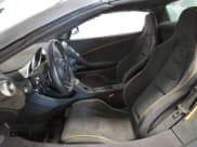 ✅ 2016 McLaren 650S • VIN: SBM11FAA1GW006061 • Лот: 58605735. Опубликован ранее на Copart с пробегом 16 999 миль. Бесплатный доступ к архиву аукционных продаж из США и подробный отчёт об истории автомобиля на DreamBid. Изображение 9.