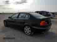 1999 BMW 3 Series 328i z VIN WBAAM5338XFR10964, wystawiony jako Copart lot #89660145 z przebiegiem 171 018 mil mil oraz Czysty tytuł • Clean title. Historia ofert i sprzedaży dostępna na DreamBid. Obrazek 2.