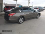 ✅ 2014 Nissan Altima 2.5 • VIN: 1N4AL3AP3EC153086 • Lot: 43402928. Wystawiony na IAAI z przebiegiem 145 444 mil. Bezpłatny archiwum sprzedaży aukcyjnych z USA i szczegółowy raport historii pojazdu na DreamBid. Zdjęcie 4.