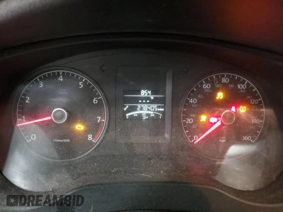 ✅ 2011 Volkswagen Jetta SE • VIN: 3VWDX7AJ9BM355372 • Lot: 81951025. Wystawiony na Copart z przebiegiem 278 405 mil. Bezpłatny archiwum sprzedaży aukcyjnych z USA i szczegółowy raport historii pojazdu na DreamBid. Zdjęcie 9.