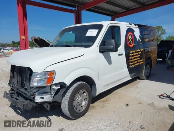 ✅ 2017 Nissan NV Cargo S • VIN: 1N6BF0KM7HN808851 • Лот: 41853575. Опубликован ранее на IAAI с пробегом 93 893 миль. Бесплатный доступ к архиву аукционных продаж из США и подробный отчёт об истории автомобиля на DreamBid. Изображение 2.