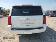 ✅ 2020 Chevrolet Suburban Premier • VIN: 1GNSKJKC7LR183484 • Лот: 80833395. Опубликован ранее на Copart с пробегом 69 705 миль. Бесплатный доступ к архиву аукционных продаж из США и подробный отчёт об истории автомобиля на DreamBid. Изображение 6.