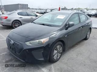✅ 2017 Hyundai Ioniq Blue • VIN: KMHC65LC8HU058095 • Lot: 42196164. Wystawiony na IAAI z przebiegiem 189 344 mil. Bezpłatny archiwum sprzedaży aukcyjnych z USA i szczegółowy raport historii pojazdu na DreamBid. Zdjęcie 6.