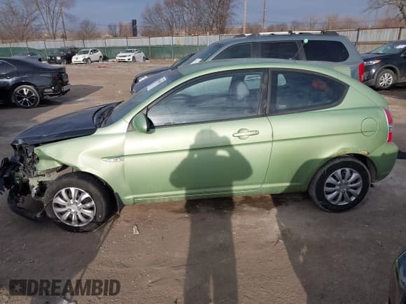 ✅ 2009 Hyundai Accent Auto SE • VIN: KMHCN36C69U112207 • Лот: 41641298. Опубликован ранее на IAAI с пробегом 166 804 миль. Бесплатный доступ к архиву аукционных продаж из США и подробный отчёт об истории автомобиля на DreamBid. Изображение 14.