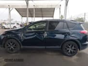 ✅ 2018 Toyota RAV4 Hybrid SE • VIN: JTMJJREV1JD255907 • Лот: 43074509. Опубликован ранее на IAAI с пробегом 70 728 миль. Бесплатный доступ к архиву аукционных продаж из США и подробный отчёт об истории автомобиля на DreamBid. Изображение 13.