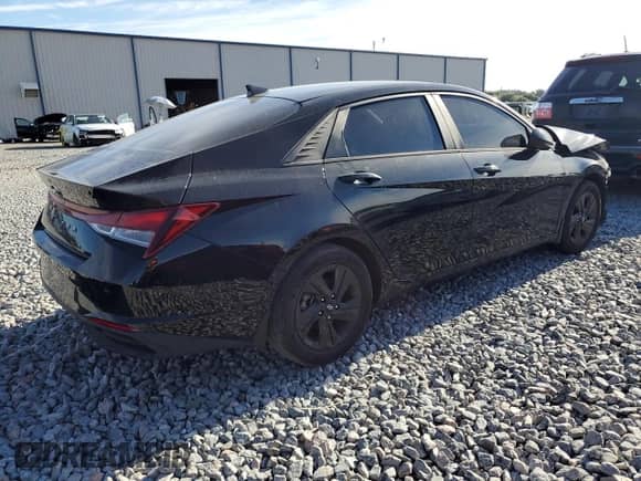 2022 Hyundai Elantra SEL z VIN 5NPLM4AG2NH058920, wystawiony jako Copart lot #81656685 z przebiegiem 70 931 mil mil oraz Szkoda całkowita • Salvage title. Historia ofert i sprzedaży dostępna na DreamBid. Obrazek 3.