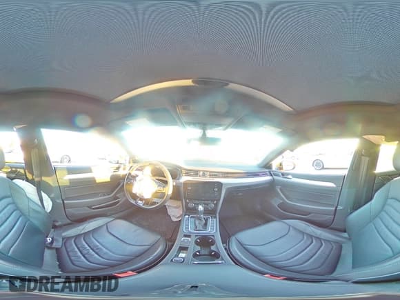 ✅ 2019 Volkswagen Arteon SEL R-Line • VIN: WVWHR7AN1KE027323 • Лот: 44045474. Опубликован ранее на Copart с пробегом 92 191 миль. Бесплатный доступ к архиву аукционных продаж из США и подробный отчёт об истории автомобиля на DreamBid. Изображение 14.