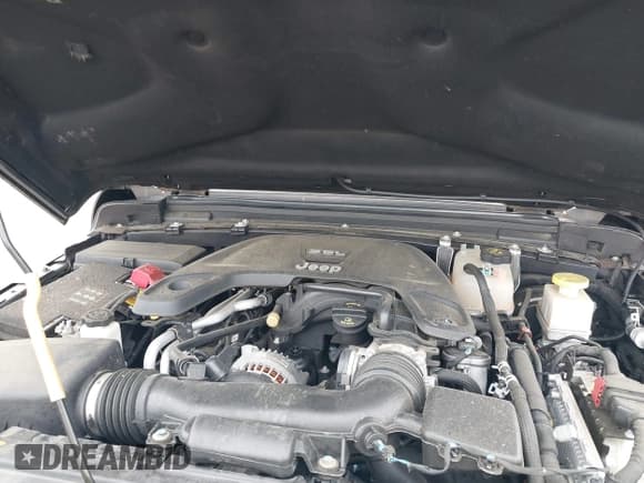 ✅ 2021 Jeep Gladiator Mojave • VIN: 1C6JJTEG8ML528311 • Lot: 42682936. Wystawiony na IAAI z przebiegiem 35 541 mil. Bezpłatny archiwum sprzedaży aukcyjnych z USA i szczegółowy raport historii pojazdu na DreamBid. Zdjęcie 10.