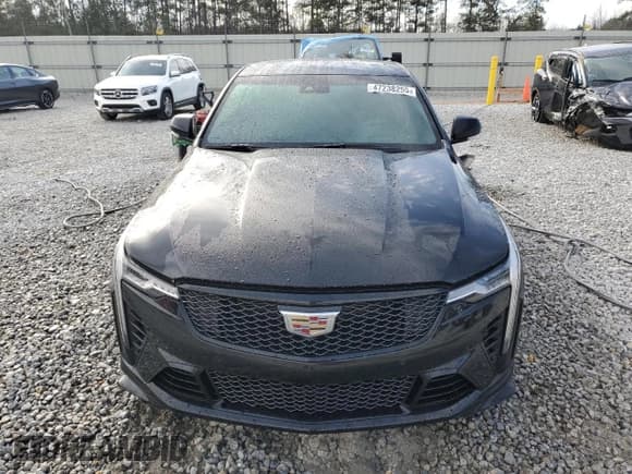 ✅ 2023 Cadillac CT4-V Blackwing • VIN: 1G6DL5RP4P0410979 • Лот: 47238255. Опубликован ранее на Copart с пробегом 9 447 миль. Бесплатный доступ к архиву аукционных продаж из США и подробный отчёт об истории автомобиля на DreamBid. Изображение 5.