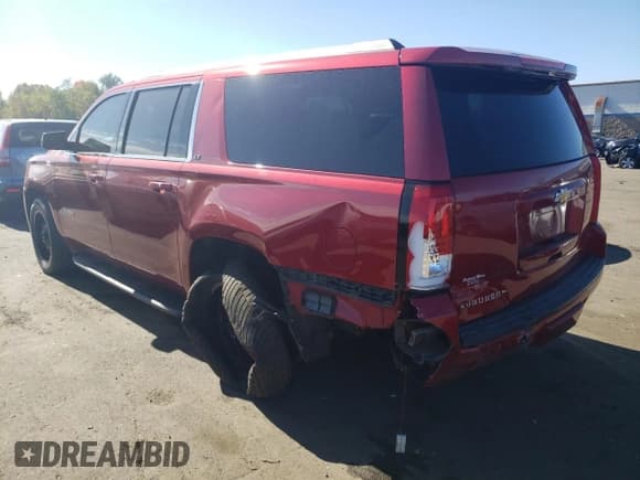 ✅ 2015 Chevrolet Suburban LT • VIN: 1GNSKJKC3FR162829 • Lot: 75981624. Wystawiony na Copart z przebiegiem 136 859 mil. Bezpłatny archiwum sprzedaży aukcyjnych z USA i szczegółowy raport historii pojazdu na DreamBid. Zdjęcie 2.