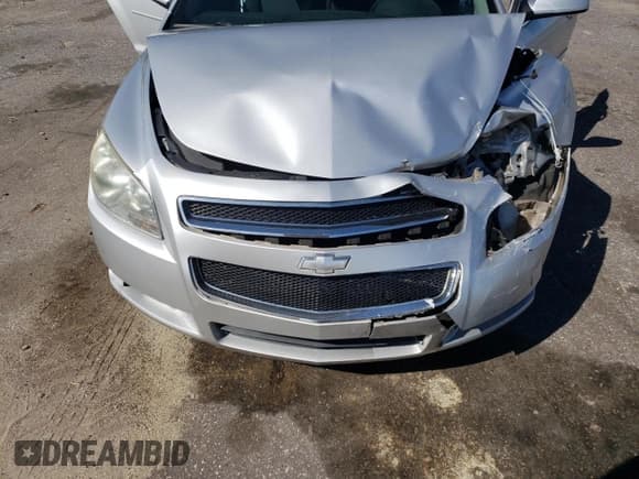 ✅ 2010 Chevrolet Malibu 1LT • VIN: 1G1ZC5EB7A4148624 • Lot: 70075454. Listed on Copart with 103,574 mi. Free auction sales archive from the USA and detailed vehicle history report at DreamBid. Image 12.