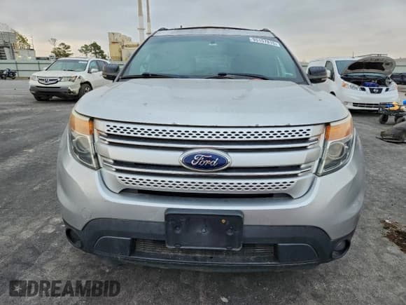 ✅ 2013 Ford Explorer XLT • VIN: 1FM5K8D87DGB26993 • Lot: 95157815. Listed on Copart with 187,215 mi. Free auction sales archive from the USA and detailed vehicle history report at DreamBid. Image 5.