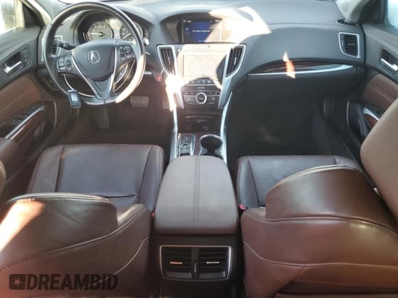 ✅ 2015 Acura TLX Technology • VIN: 19UUB3F57FA010609 • Лот: 89666325. Опубликован ранее на Copart с пробегом 92 722 миль. Бесплатный доступ к архиву аукционных продаж из США и подробный отчёт об истории автомобиля на DreamBid. Изображение 8.