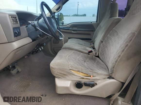 ✅ 2000 Ford F-250 XL • VIN: 1FTNX21S6YEC43291 • Lot: 66957205. Listed on Copart with 208,782 mi. Free auction sales archive from the USA and detailed vehicle history report at DreamBid. Image 7.