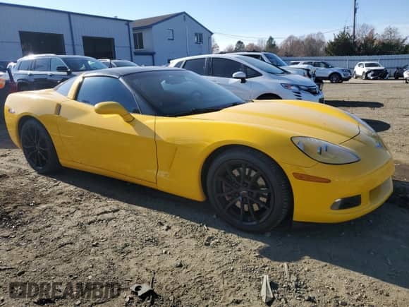 2005 Chevrolet Corvette with VIN 1G1YY24U555113501, listed as a Copart auction lot 80555964 with 61,085 mi miles and Salvage title. Bid and sale history available at DreamBid. Image 4.