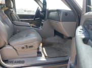 ✅ 2003 Chevrolet Suburban LS • VIN: 3GNFK16Z13G105508 • Lot: 42864551. Listed on IAAI with 294,320 mi. Free auction sales archive from the USA and detailed vehicle history report at DreamBid. Image 5.