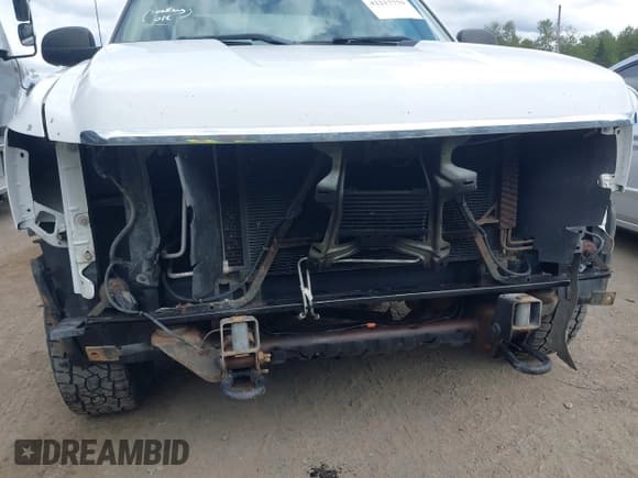 ✅ 2009 Chevrolet Silverado 2500HD LT • VIN: 1GCHK53K39F141856 • Лот: 42217779. Опубликован ранее на IAAI с пробегом 150 056 миль. Бесплатный доступ к архиву аукционных продаж из США и подробный отчёт об истории автомобиля на DreamBid. Изображение 6.