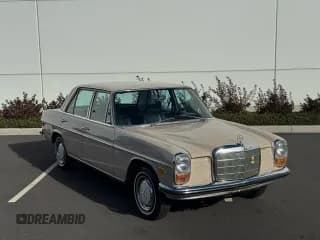 ✅ 1971 Mercedes-Benz 220 • VIN: 11501010064211 • Lot: 91277475. Listed on Copart with 43,818 mi. Free auction sales archive from the USA and detailed vehicle history report at DreamBid. Image 1.