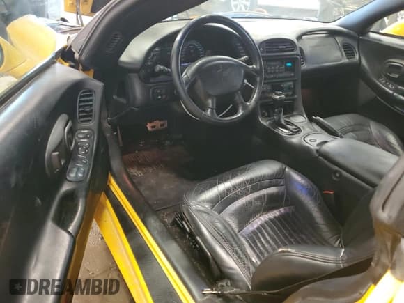 ✅ 2004 Chevrolet Corvette • VIN: 1G1YY32G845126518 • Лот: 68721785. Опубликован ранее на Copart с пробегом 191 064 миль. Бесплатный доступ к архиву аукционных продаж из США и подробный отчёт об истории автомобиля на DreamBid. Изображение 8.