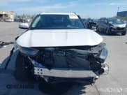 ✅ 2024 Toyota Highlander LE • VIN: 5TDKDRBH7RS547443 • Lot: 42035721. Listed on IAAI with 9,567 mi. Free auction sales archive from the USA and detailed vehicle history report at DreamBid. Image 12.