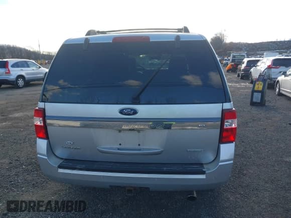 ✅ 2017 Ford Expedition Max Limited • VIN: 1FMJK2AT4HEA62126 • Lot: 41574378. Listed on IAAI with 169,880 mi. Free auction sales archive from the USA and detailed vehicle history report at DreamBid. Image 16.