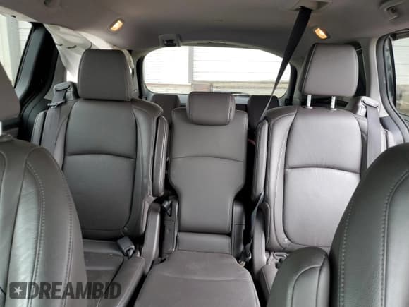 ✅ 2019 Honda Odyssey Elite • VIN: 5FNRL6H9XKB089956 • Лот: 57897585. Опубликован ранее на Copart с пробегом 102 438 миль. Бесплатный доступ к архиву аукционных продаж из США и подробный отчёт об истории автомобиля на DreamBid. Изображение 10.