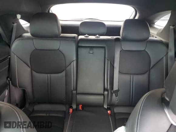 ✅ 2022 Genesis GV70 2.5T • VIN: KMUMADTB0NU058027 • Lot: 53203315. Wystawiony na Copart z przebiegiem 45 903 mil. Bezpłatny archiwum sprzedaży aukcyjnych z USA i szczegółowy raport historii pojazdu na DreamBid. Zdjęcie 10.