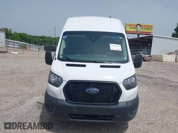✅ 2023 Ford Transit Cargo • VIN: 1FTBR2X81PKB01651 • Лот: 42261736. Опубликован ранее на IAAI с пробегом 66 700 миль. Бесплатный доступ к архиву аукционных продаж из США и подробный отчёт об истории автомобиля на DreamBid. Изображение 13.