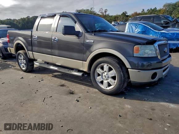 ✅ 2007 Ford F-150 XLT • VIN: 1FTPW12V07KA94326 • Lot: 94911125. Wystawiony na Copart z przebiegiem 157 709 mil. Bezpłatny archiwum sprzedaży aukcyjnych z USA i szczegółowy raport historii pojazdu na DreamBid. Zdjęcie 4.