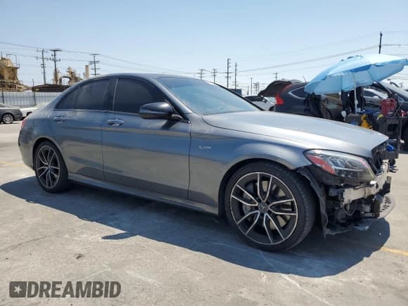 ✅ 2019 Mercedes-Benz C 43 AMG • VIN: 55SWF6EBXKU294290 • Lot: 65159015. Wystawiony na Copart z przebiegiem 98 131 mil. Bezpłatny archiwum sprzedaży aukcyjnych z USA i szczegółowy raport historii pojazdu na DreamBid. Zdjęcie 4.