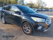 ✅ 2017 Ford Escape SE • VIN: 1FMCU0GD3HUB51862 • Lot: 43790320. Listed on IAAI with 204,800 mi. Free auction sales archive from the USA and detailed vehicle history report at DreamBid. Image 1.