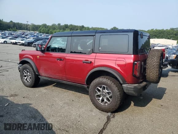 ✅ 2025 Ford Bronco Badlands • VIN: 1FMEE9BP1SLA57648 • Lot: 67283265. Listed on Copart with 5,104 mi. Free auction sales archive from the USA and detailed vehicle history report at DreamBid. Image 2.