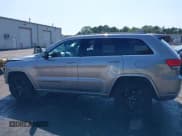 ✅ 2015 Jeep Grand Cherokee Altitude • VIN: 1C4RJFAGXFC662842 • Лот: 42874520. Опубликован ранее на IAAI с пробегом 160 836 миль. Бесплатный доступ к архиву аукционных продаж из США и подробный отчёт об истории автомобиля на DreamBid. Изображение 14.