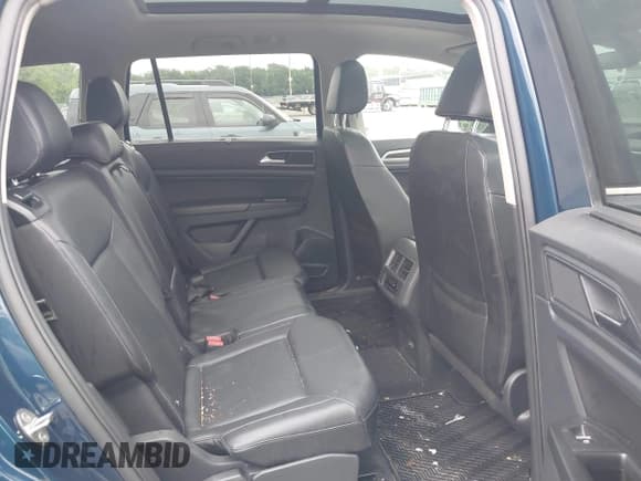 ✅ 2019 Volkswagen Atlas SEL • VIN: 1V2MR2CA8KC553258 • Lot: 42598620. Listed on IAAI with 118,697 mi. Free auction sales archive from the USA and detailed vehicle history report at DreamBid. Image 8.