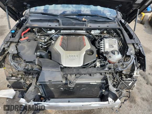 ✅ 2018 Audi SQ5 Prestige • VIN: WA1C4AFY6J2039163 • Лот: 80809735. Опубликован ранее на Copart с пробегом 62 864 миль. Бесплатный доступ к архиву аукционных продаж из США и подробный отчёт об истории автомобиля на DreamBid. Изображение 11.