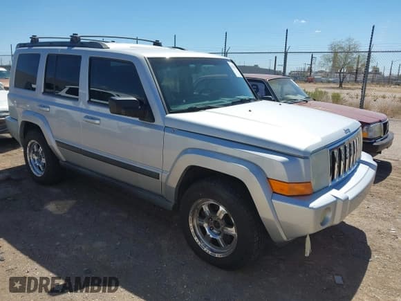 ✅ 2007 Jeep Commander Sport • VIN: 1J8HG48N77C547242 • Lot: 42820516. Listed on IAAI with 161,214 mi. Free auction sales archive from the USA and detailed vehicle history report at DreamBid. Image 1.