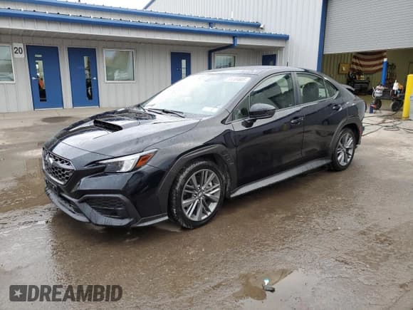 ✅ 2022 Subaru WRX • VIN: JF1VBAA66N9024224 • Lot: 85389885. Listed on Copart with 14,211 mi. Free auction sales archive from the USA and detailed vehicle history report at DreamBid. Image 1.