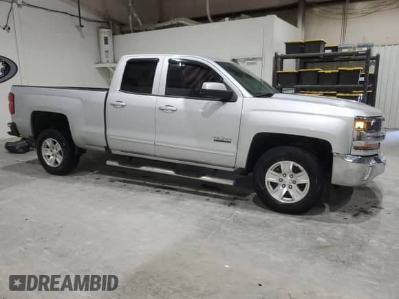 2018 Chevrolet Silverado 1500 LT z VIN 1GCRCREC4JZ361170, wystawiony jako Copart lot #80400445 z przebiegiem 132 780 mil mil oraz Czysty tytuł • Clean title. Historia ofert i sprzedaży dostępna na DreamBid. Obrazek 4.