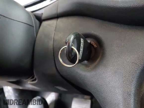 ✅ 2013 Dodge Dart SXT • VIN: 1C3CDFBAXDD295833 • Lot: 43458705. Wystawiony na IAAI z przebiegiem 220 675 mil. Bezpłatny archiwum sprzedaży aukcyjnych z USA i szczegółowy raport historii pojazdu na DreamBid. Zdjęcie 11.