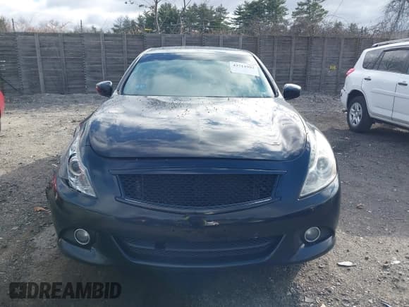 ✅ 2015 Infiniti Q40 • VIN: JN1CV6AR6FM521579 • Lot: 43711992. Wystawiony na IAAI z przebiegiem 210 674 mil. Bezpłatny archiwum sprzedaży aukcyjnych z USA i szczegółowy raport historii pojazdu na DreamBid. Zdjęcie 11.