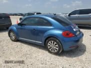 ✅ 2016 Volkswagen Beetle Classic • VIN: 3VWF17AT6GM607095 • Лот: 51904315. Опубликован ранее на Copart с пробегом 96 807 миль. Бесплатный доступ к архиву аукционных продаж из США и подробный отчёт об истории автомобиля на DreamBid. Изображение 2.
