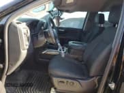 ✅ 2020 Chevrolet Silverado 1500 RST • VIN: 1GCRYEED9LZ372073 • Lot: 80012684. Wystawiony na Copart z przebiegiem 35 431 mil. Bezpłatny archiwum sprzedaży aukcyjnych z USA i szczegółowy raport historii pojazdu na DreamBid. Zdjęcie 7.