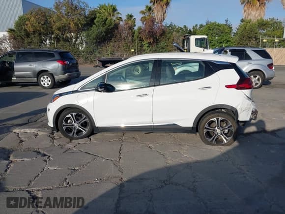✅ 2021 Chevrolet Bolt EV Premier • VIN: 1G1FZ6S06M4104239 • Lot: 42701250. Listed on IAAI with 47,463 mi. Free auction sales archive from the USA and detailed vehicle history report at DreamBid. Image 14.