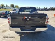 ✅ 2007 Dodge 1500 SLT • VIN: 1D7HU18P57S142900 • Лот: 74894554. Опубликован ранее на Copart с пробегом 233 157 миль. Бесплатный доступ к архиву аукционных продаж из США и подробный отчёт об истории автомобиля на DreamBid. Изображение 6.