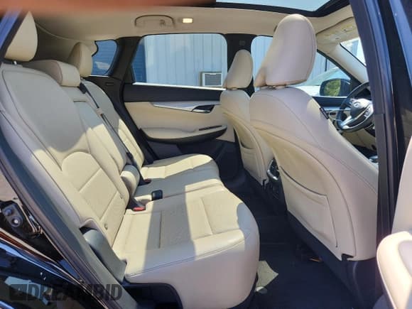 ✅ 2019 Infiniti QX50 Essential • VIN: 3PCAJ5M15KF125212 • Lot: 80151865. Listed on Copart with 68,410 mi. Free auction sales archive from the USA and detailed vehicle history report at DreamBid. Image 11.