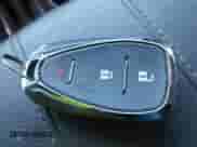 2020 Chevrolet Traverse LS z VIN 1GNEVFKW6LJ170624, wystawiony jako IAAI lot #43375248 z przebiegiem 94 445 mil mil oraz . Historia ofert i sprzedaży dostępna na DreamBid. Obrazek 11.