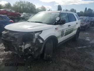 ✅ 2015 Ford Police Interceptor Utility • VIN: 1FM5K8AR1FGA09944 • Lot: 84980005. Wystawiony na Copart z przebiegiem Nie podano. Bezpłatny archiwum sprzedaży aukcyjnych z USA i szczegółowy raport historii pojazdu na DreamBid. Zdjęcie 1.